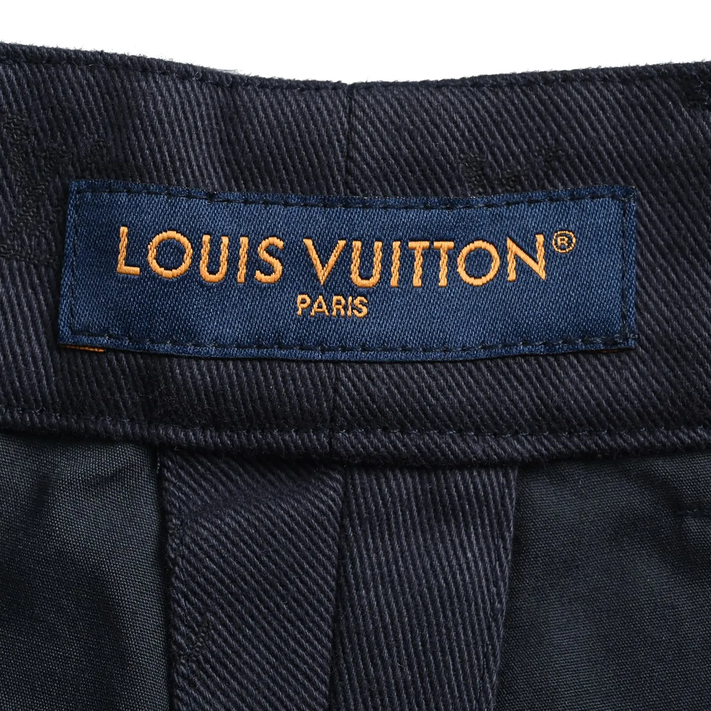 Louis Vuitton/Louis Vuitton presbyopia dark pattern jacquard shorts